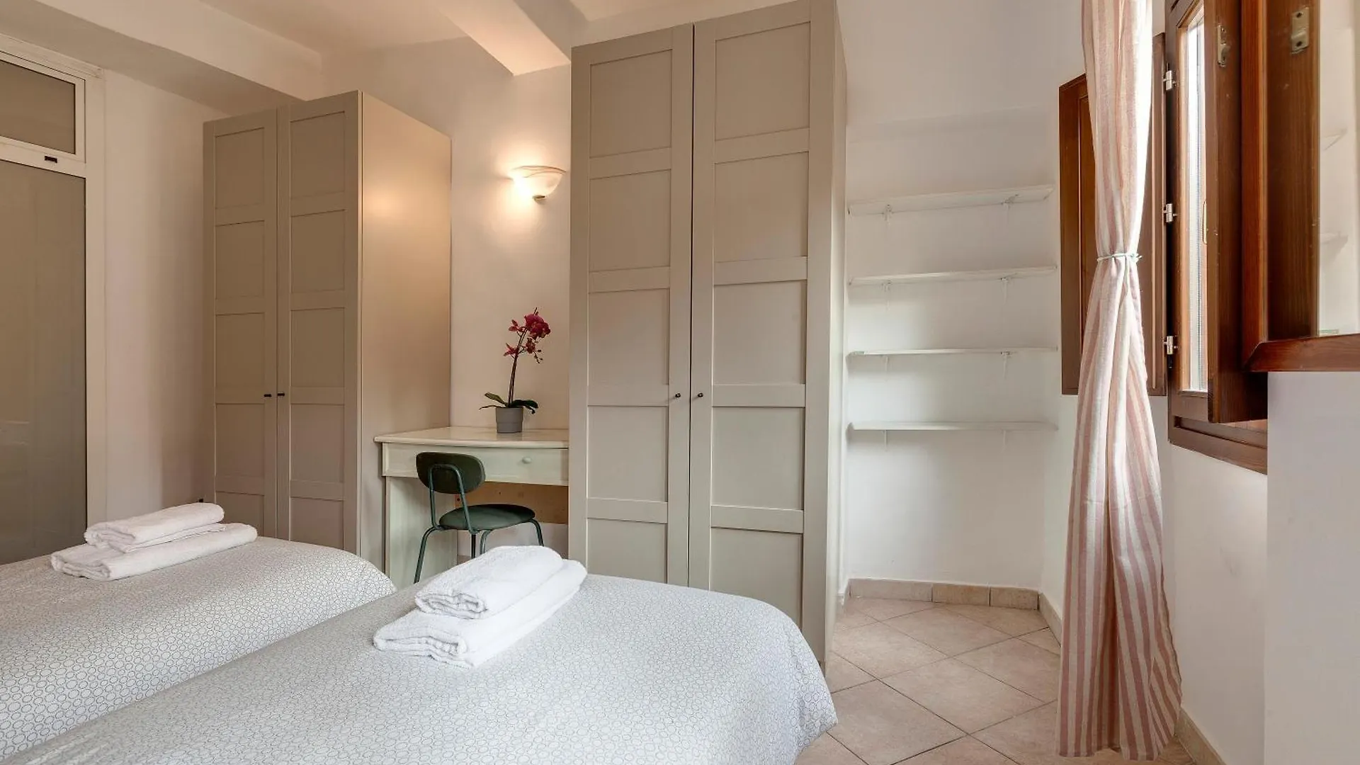 Sapiti 2 G Apartment Florence 0*,