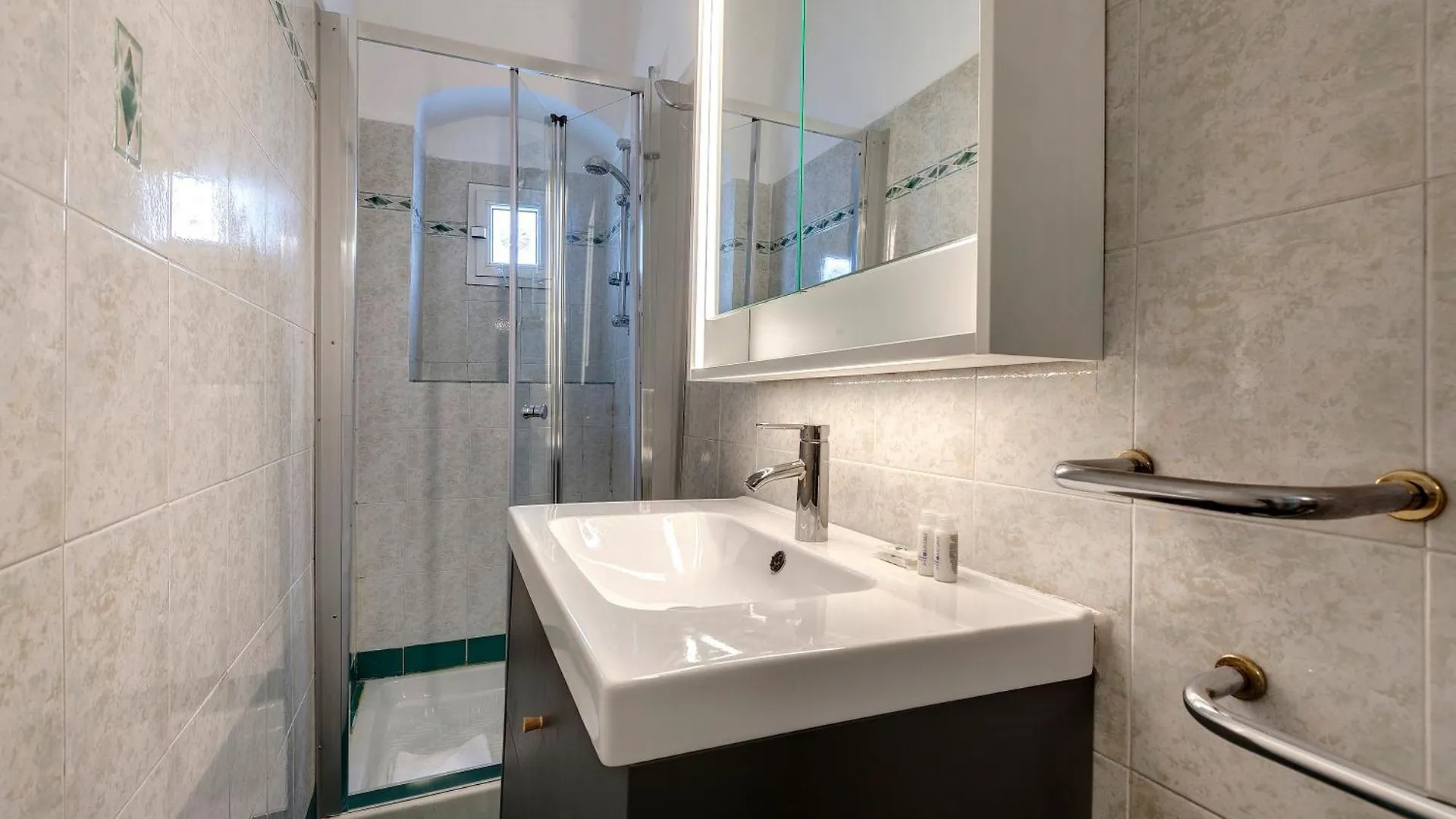 Sapiti 2 G Apartment Florence