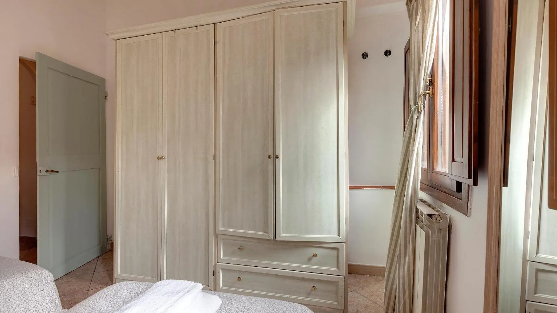 Sapiti 2 G Apartment Florence 0*,